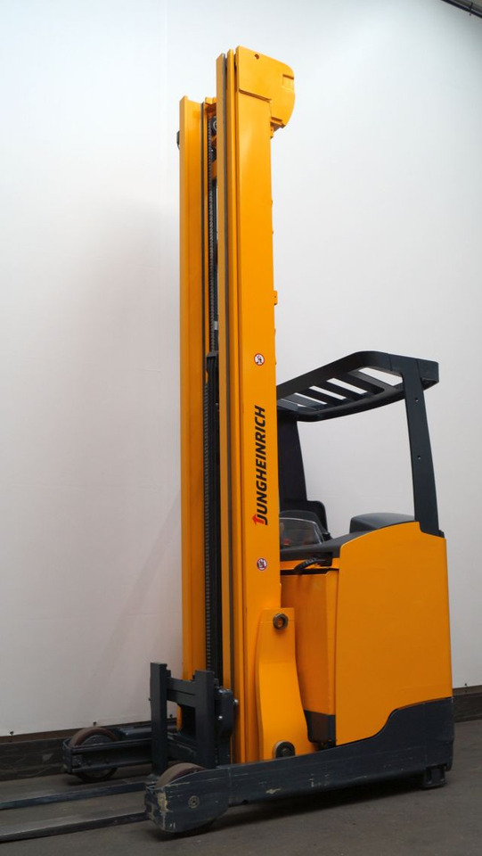 Jungheinrich ETV214 - Reach truck: picture 2 Jungheinrich ETV214 - Reach truck: picture 2