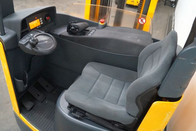 Jungheinrich ETV216 - Reach truck: picture 3 Jungheinrich ETV216 - Reach truck: picture 3