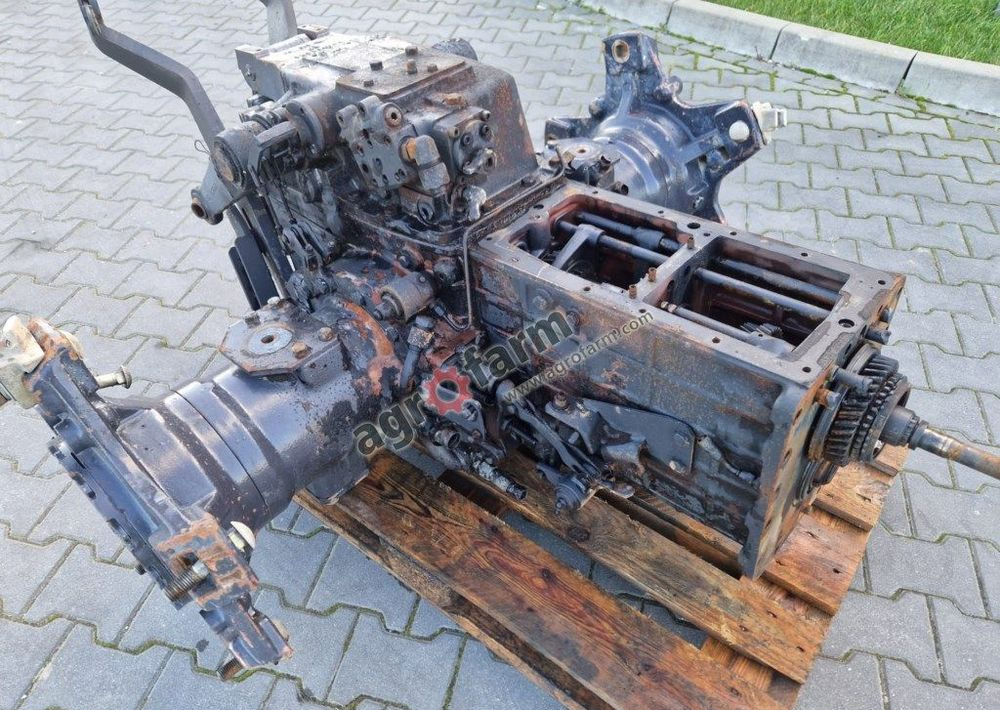 Skrzynia biegów, most tylny Landini Rex 80 F - Gearbox: picture 3 Skrzynia biegów, most tylny Landini Rex 80 F - Gearbox: picture 3