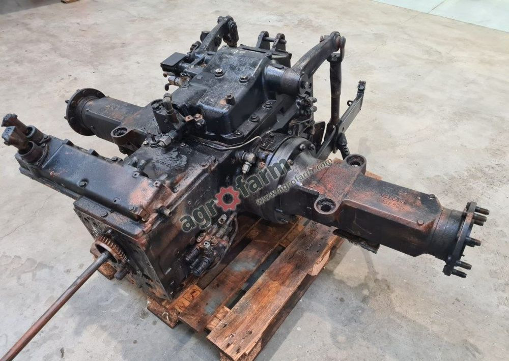 Tylny most New Holland T5040 87700831 - Gearbox: picture 1 Tylny most New Holland T5040 87700831 - Gearbox: picture 1