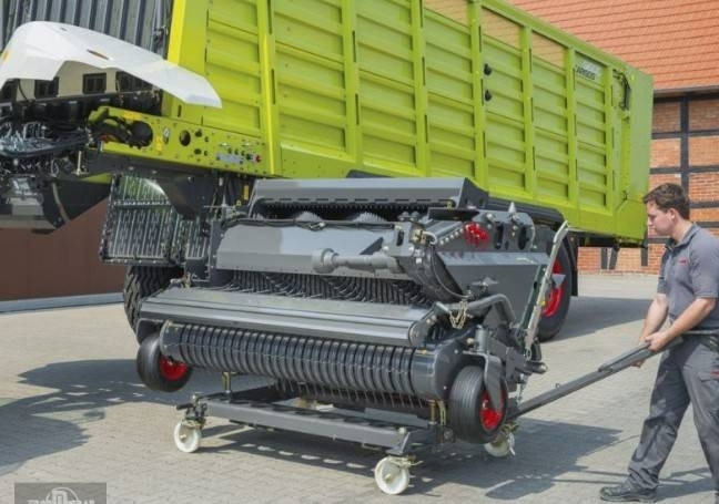 Claas / Fliegl Cargos transport kar - Self-loading wagon: picture 2 Claas / Fliegl Cargos transport kar - Self-loading wagon: picture 2