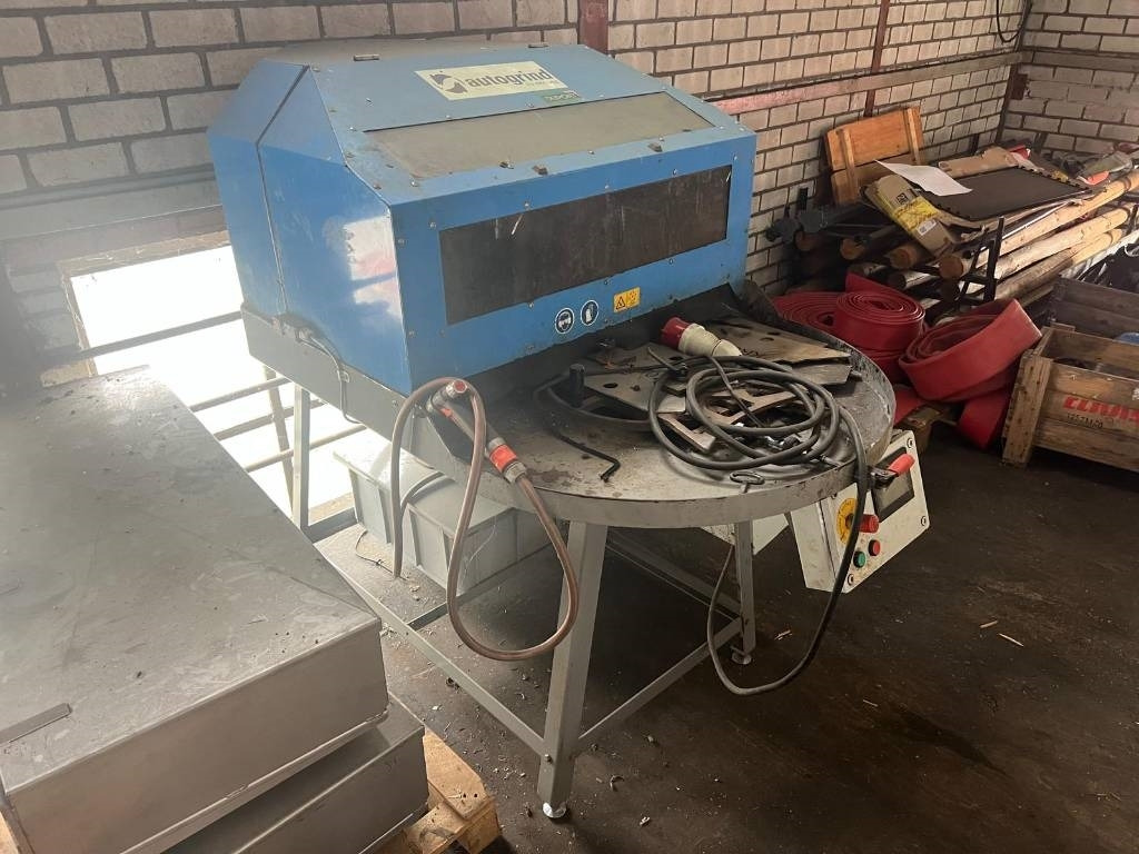 Duport Autogrind AG100 mes slijpmachine - Industrial equipment: picture 3 Duport Autogrind AG100 mes slijpmachine - Industrial equipment: picture 3