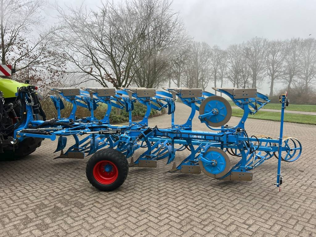 Lemken Juwel 8 V 5 N 100 - Plow: picture 2 Lemken Juwel 8 V 5 N 100 - Plow: picture 2