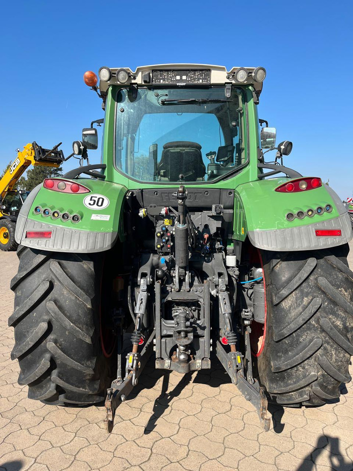 Fendt 720 Vario SCR - Farm tractor: picture 3 Fendt 720 Vario SCR - Farm tractor: picture 3