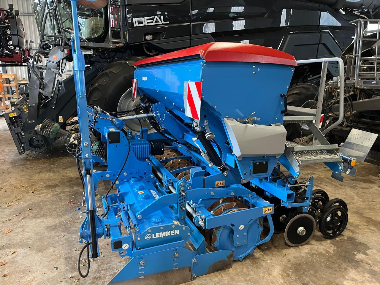 Lemken Zirkon 8/Saphir 9 - Combine seed drill: picture 2 Lemken Zirkon 8/Saphir 9 - Combine seed drill: picture 2
