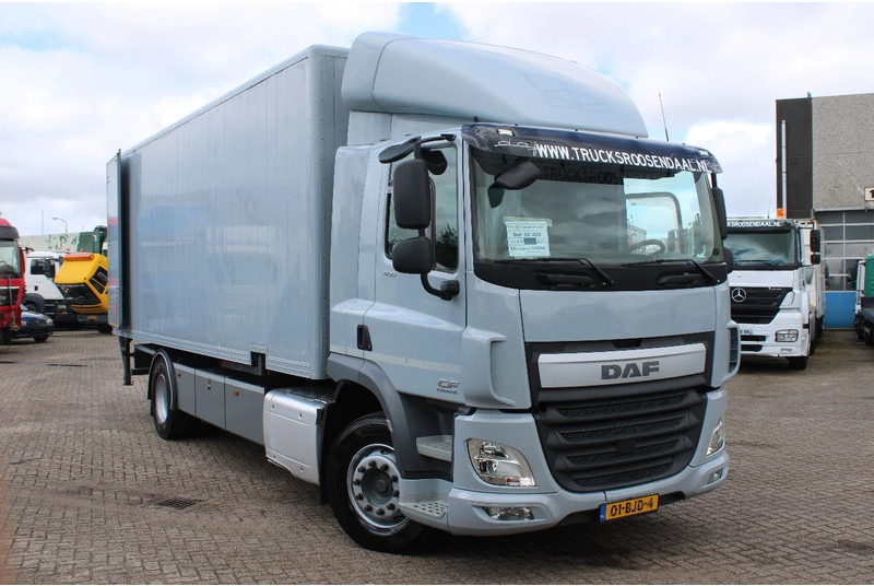 DAF CF 400 + EURO 6 + 19t - Box truck: picture 3 DAF CF 400 + EURO 6 + 19t - Box truck: picture 3