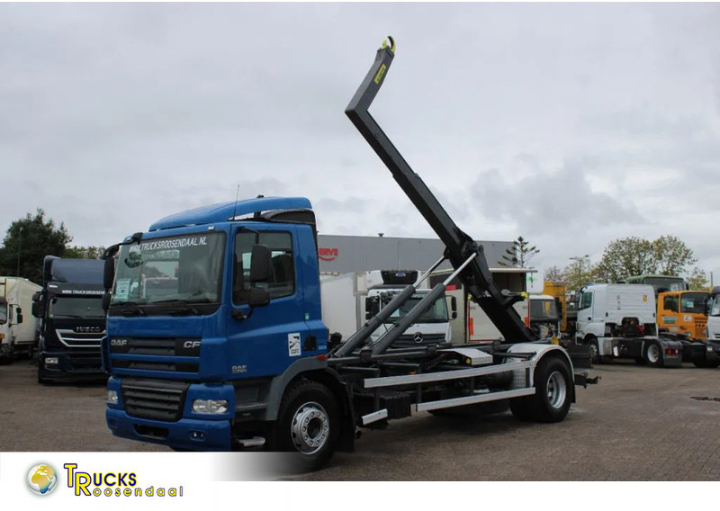 DAF CF 85.410 + EURO 5 - Hook lift truck: picture 1 DAF CF 85.410 + EURO 5 - Hook lift truck: picture 1