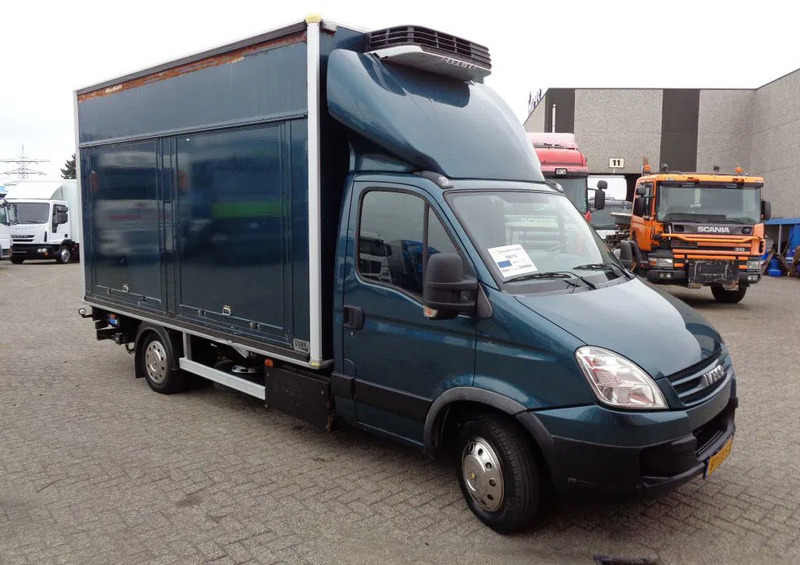 Iveco Daily 50c15 x+ Manual + Carrier + Flower transport + cooling/heating - Refrigerated van: picture 3 Iveco Daily 50c15 x+ Manual + Carrier + Flower transport + cooling/heating - Refrigerated van: picture 3