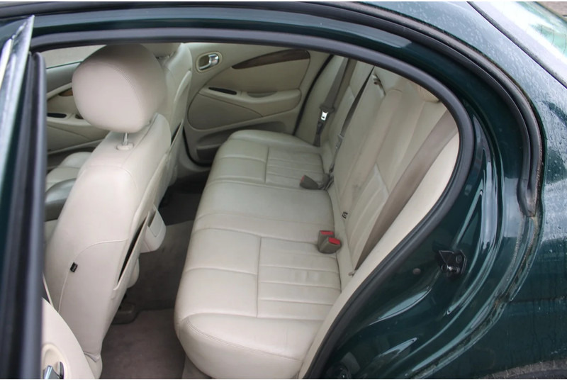 Sedan Jaguar S-TYPE 3.0 V6 EXECUTIVE +EURO 3: picture 10