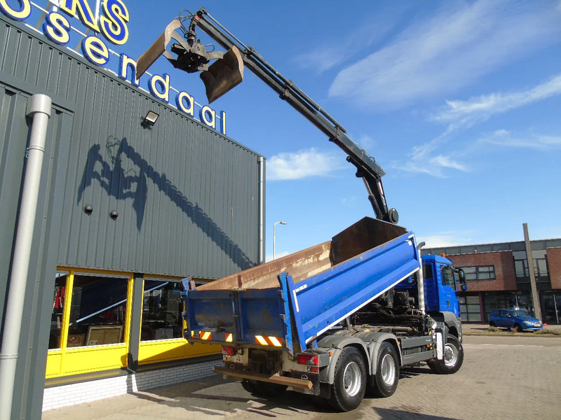 MAN TGS 26.360 + 6X6 + 3 SIDE + HIAB 144 ES 3 HIDUO + EURO 5 COMPLETE - Tipper, Crane truck: picture 3 MAN TGS 26.360 + 6X6 + 3 SIDE + HIAB 144 ES 3 HIDUO + EURO 5 COMPLETE - Tipper, Crane truck: picture 3