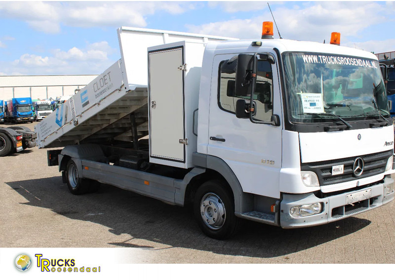 Mercedes-Benz Atego 818 + TIPPER + MANUAL - Tipper: picture 1 Mercedes-Benz Atego 818 + TIPPER + MANUAL - Tipper: picture 1