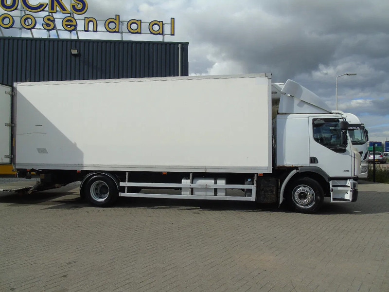 Renault Premium 370DXI + EURO 5 + MANUAL + 19T - Refrigerator truck: picture 3 Renault Premium 370DXI + EURO 5 + MANUAL + 19T - Refrigerator truck: picture 3