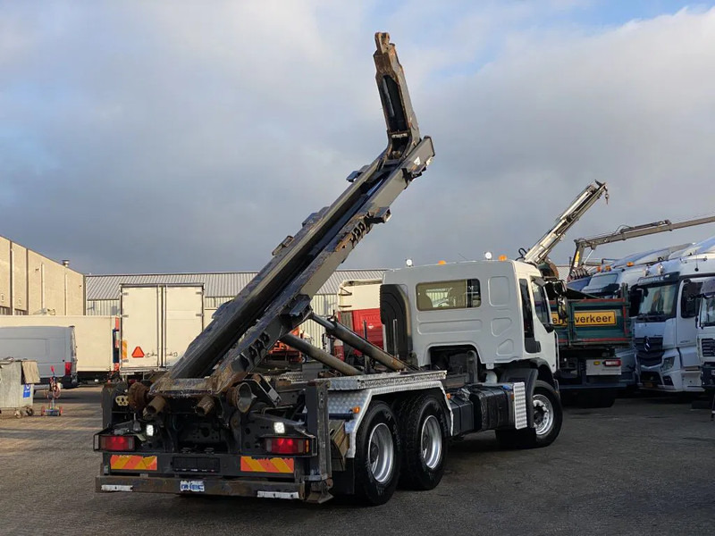 Interior photo 2: Hook lift truck Renault Premium 410 DXI + Hook system + 6x4