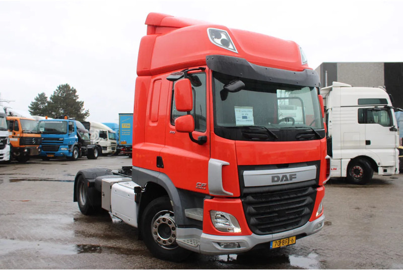 DAF CF 370 + EURO 6 + NICE TRUCK - Tractor unit: picture 3 DAF CF 370 + EURO 6 + NICE TRUCK - Tractor unit: picture 3
