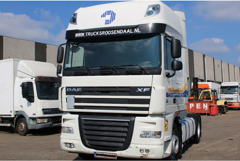 DAF XF 105.460 + euro 5 + ssc + RETARDER - Tractor unit: picture 2 DAF XF 105.460 + euro 5 + ssc + RETARDER - Tractor unit: picture 2