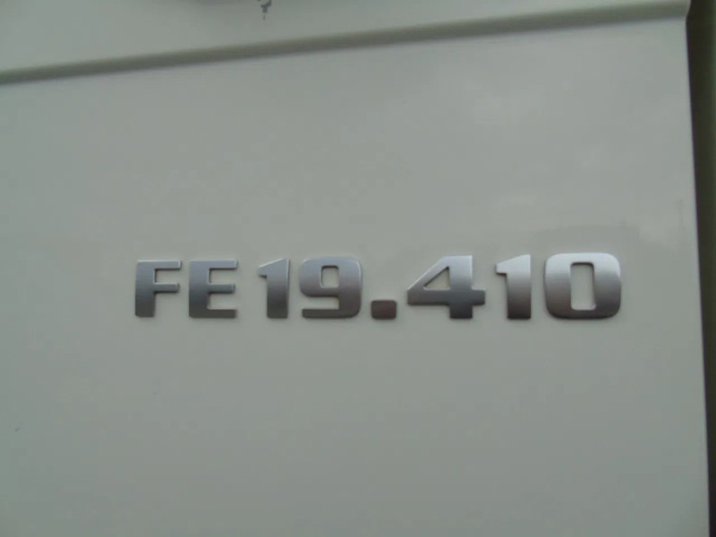 MAN FE 19.414 + MANUAL + 4X4 +EURO 2 !!!!!!!!!!! - Tractor unit: picture 5 MAN FE 19.414 + MANUAL + 4X4 +EURO 2 !!!!!!!!!!! - Tractor unit: picture 5