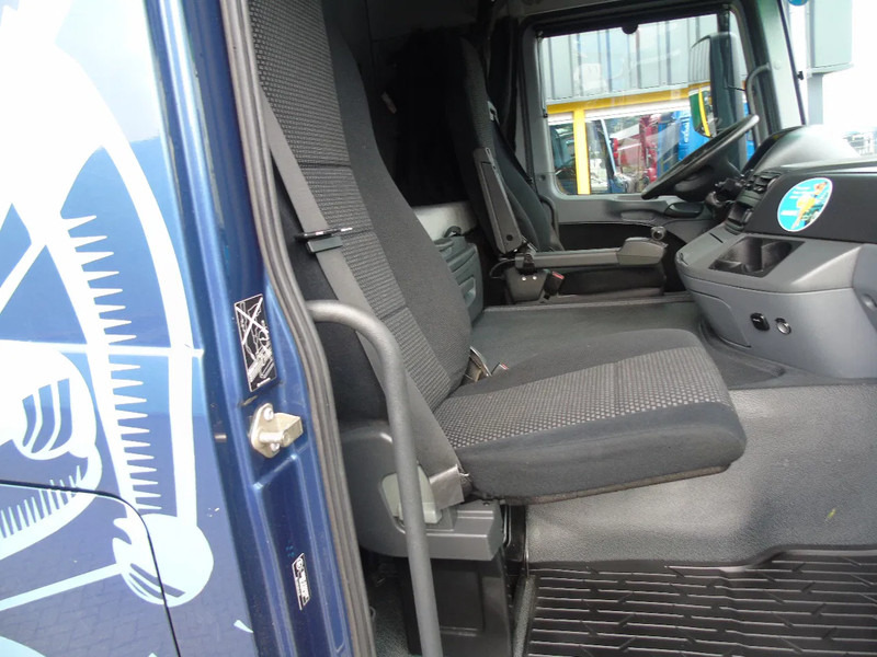 Tractor unit Mercedes-Benz Actros 1836 MP3 + euro 5 + 366.000km!: picture 8