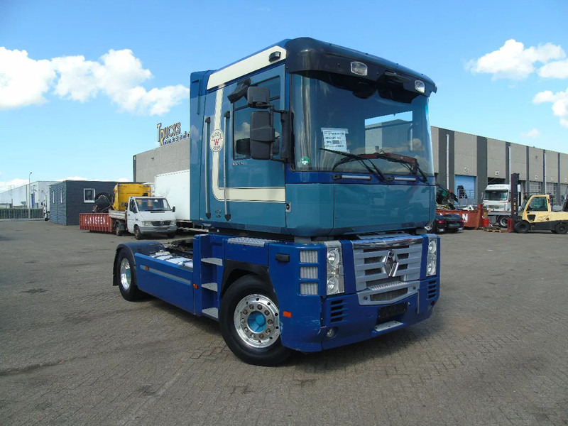Renault Magnum 460DXI + EURO 5 - Tractor unit: picture 2 Renault Magnum 460DXI + EURO 5 - Tractor unit: picture 2
