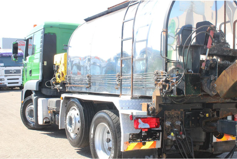 MAN TGA 26.310 + LINDHOFF EN LINNE 6M3 + MANUAL + COMBI - Truck: picture 5 MAN TGA 26.310 + LINDHOFF EN LINNE 6M3 + MANUAL + COMBI - Truck: picture 5