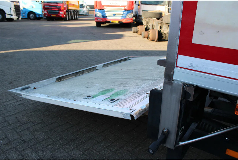 Refrigerator truck Volvo FL 16.240 + EURO 5 + 16T: picture 20