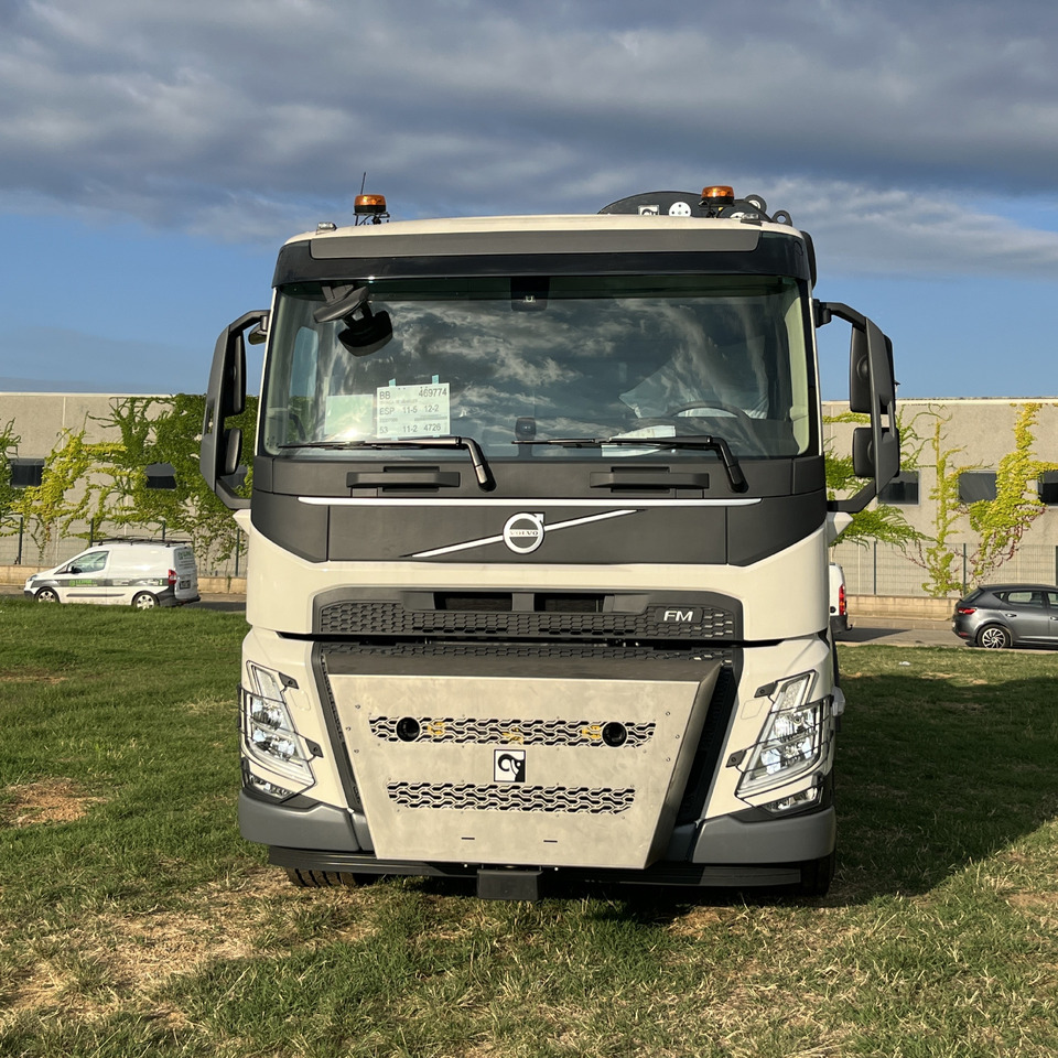 Volvo FM84RF3A - Dropside/ Flatbed truck, Crane truck: picture 2 Volvo FM84RF3A - Dropside/ Flatbed truck, Crane truck: picture 2