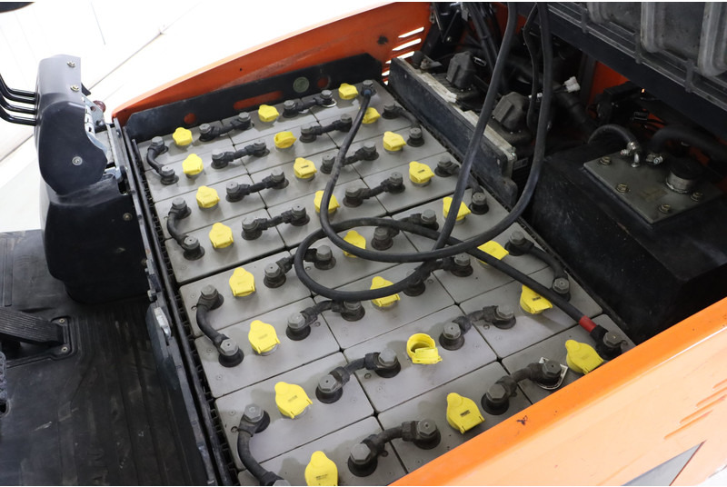 Doosan B20T-7 - Electric forklift: picture 3 Doosan B20T-7 - Electric forklift: picture 3