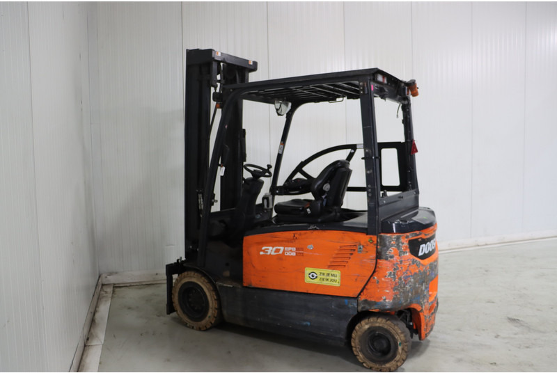 Doosan B30X-7 - Electric forklift: picture 5 Doosan B30X-7 - Electric forklift: picture 5