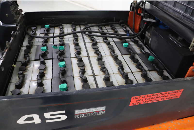 Doosan B45X-5 - Electric forklift: picture 4 Doosan B45X-5 - Electric forklift: picture 4