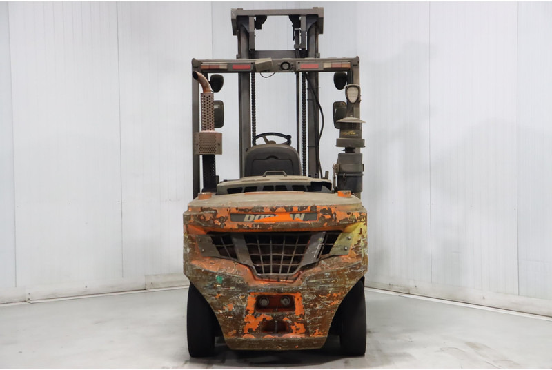 Doosan D50C-7 - Diesel forklift: picture 5 Doosan D50C-7 - Diesel forklift: picture 5