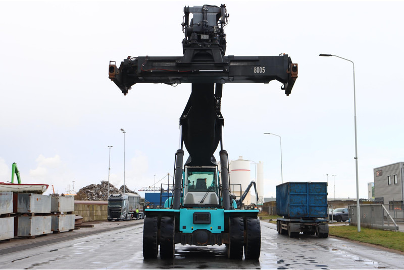 KONECRANES 4531TC5 - Reach stacker: picture 3 KONECRANES 4531TC5 - Reach stacker: picture 3