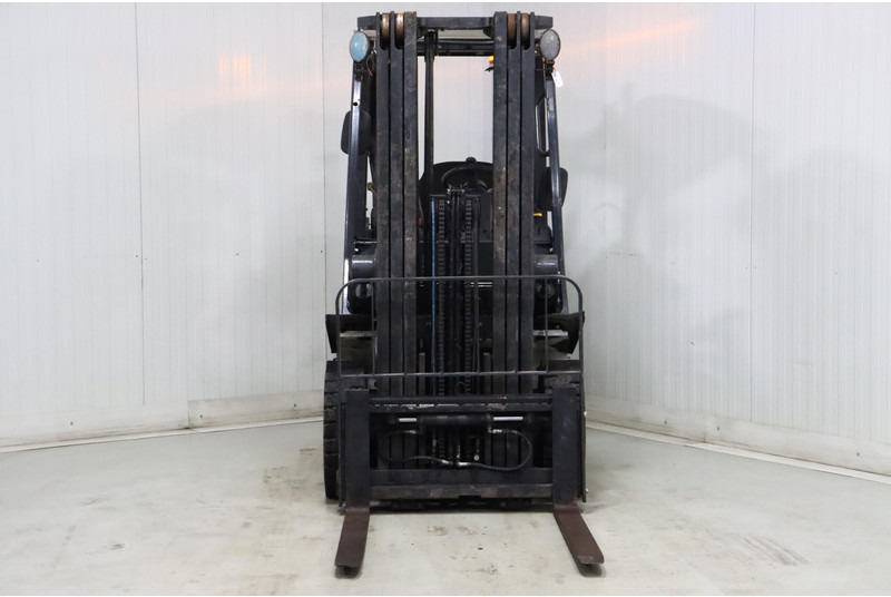 Nissan U1D2A20LQ - LPG forklift: picture 2 Nissan U1D2A20LQ - LPG forklift: picture 2