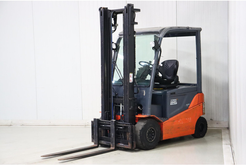 Toyota 8FBMKT25 - Electric forklift: picture 3 Toyota 8FBMKT25 - Electric forklift: picture 3