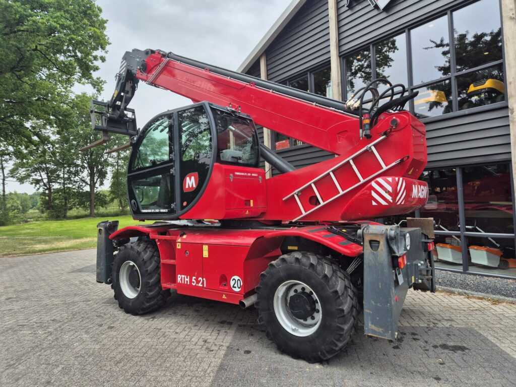 MAGNI RTH 5.21 D/D - Telescopic handler: picture 3 MAGNI RTH 5.21 D/D - Telescopic handler: picture 3