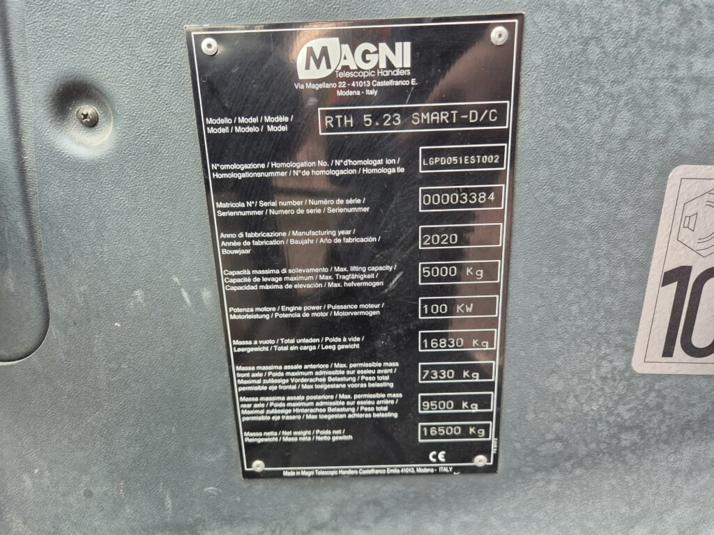 Telescopic handler MAGNI RTH 5.23 Smart D/C: picture 18