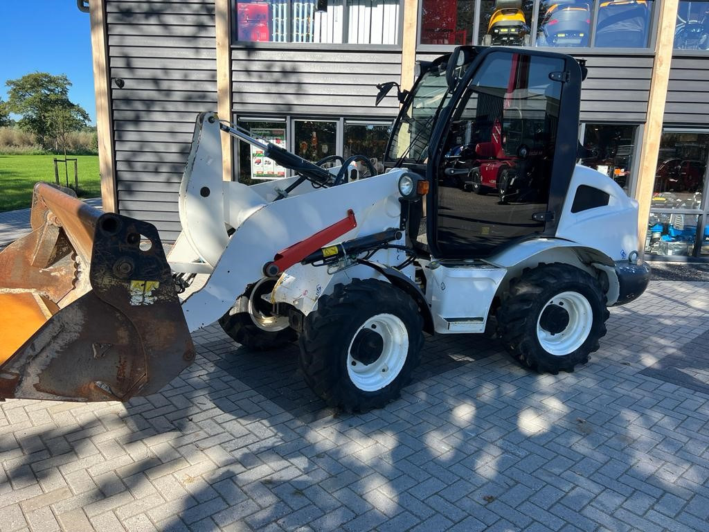 Used YANMAR 1201 loader - Wheel loader: picture 1 Used YANMAR 1201 loader - Wheel loader: picture 1
