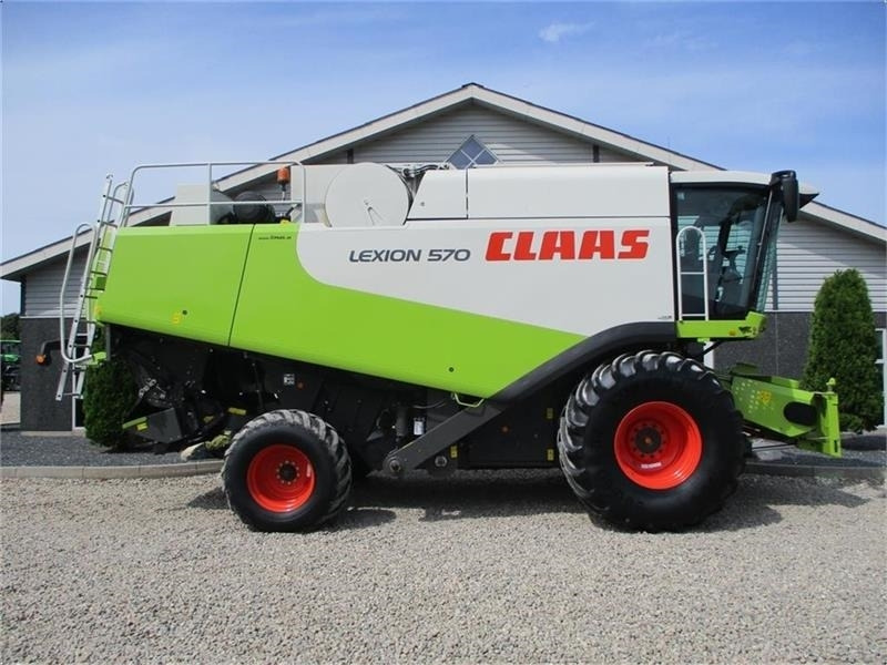 Claas LEXION 570 Klargjort maskine med Vario V900 Skærbo - Combine harvester: picture 2 Claas LEXION 570 Klargjort maskine med Vario V900 Skærbo - Combine harvester: picture 2