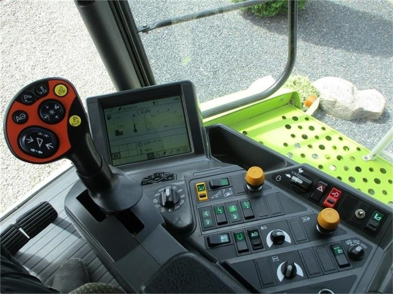 Claas LEXION 570 Klargjort maskine med Vario V900 Skærbo - Combine harvester: picture 5 Claas LEXION 570 Klargjort maskine med Vario V900 Skærbo - Combine harvester: picture 5
