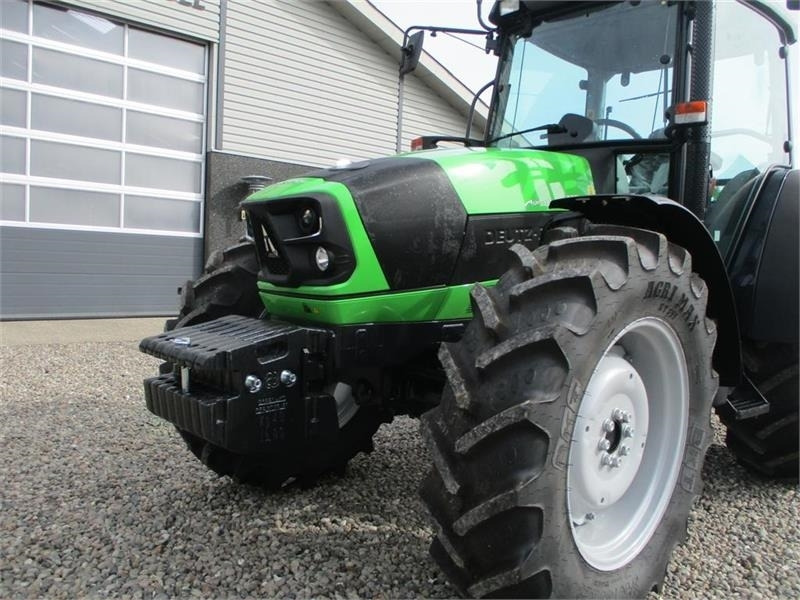 Farm tractor Deutz-fahr Agrofarm 115G New and Unused tractor with 30F+30R: picture 17