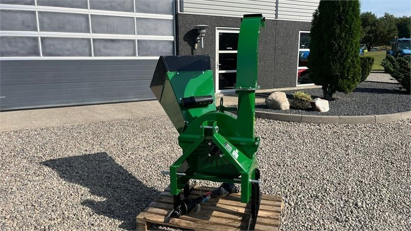 Dk-Tec WC 42 Flishugger - Wood chipper: picture 2 Dk-Tec WC 42 Flishugger - Wood chipper: picture 2