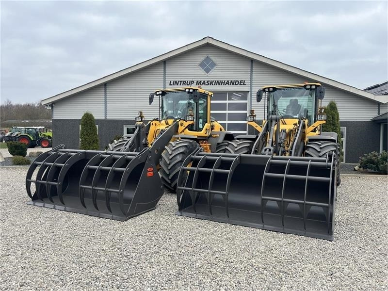 JST Overfaldsskovl 300 med skårende tænder og med ekst - Wheel loader: picture 2 JST Overfaldsskovl 300 med skårende tænder og med ekst - Wheel loader: picture 2