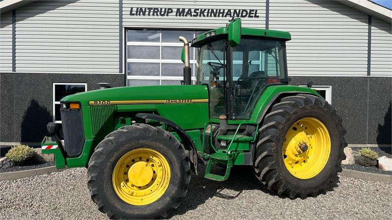 John Deere 8100 Samme ejer siden 2014 - Farm tractor: picture 1 John Deere 8100 Samme ejer siden 2014 - Farm tractor: picture 1