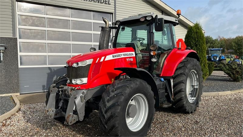 Massey Ferguson 7718 Dyna VT Med frontlift og frontPTO - Farm tractor: picture 2 Massey Ferguson 7718 Dyna VT Med frontlift og frontPTO - Farm tractor: picture 2