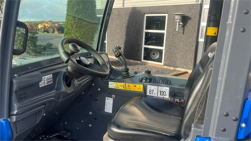 Multione 11.6 k Med pallegafler og multiskovl - Telescopic wheel loader: picture 4 Multione 11.6 k Med pallegafler og multiskovl - Telescopic wheel loader: picture 4