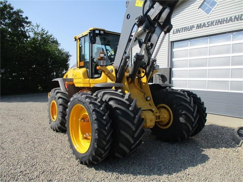 Volvo Tvillingehjul som passer til AGRI 750/65R26  - Wheel loader: picture 5 Volvo Tvillingehjul som passer til AGRI 750/65R26  - Wheel loader: picture 5