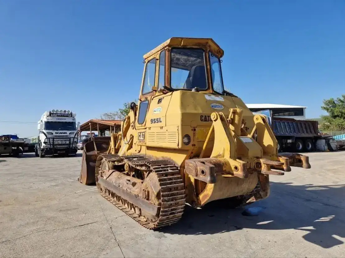 Caterpillar CAT 955L With Ripper - Crawler loader: picture 1 Caterpillar CAT 955L With Ripper - Crawler loader: picture 1