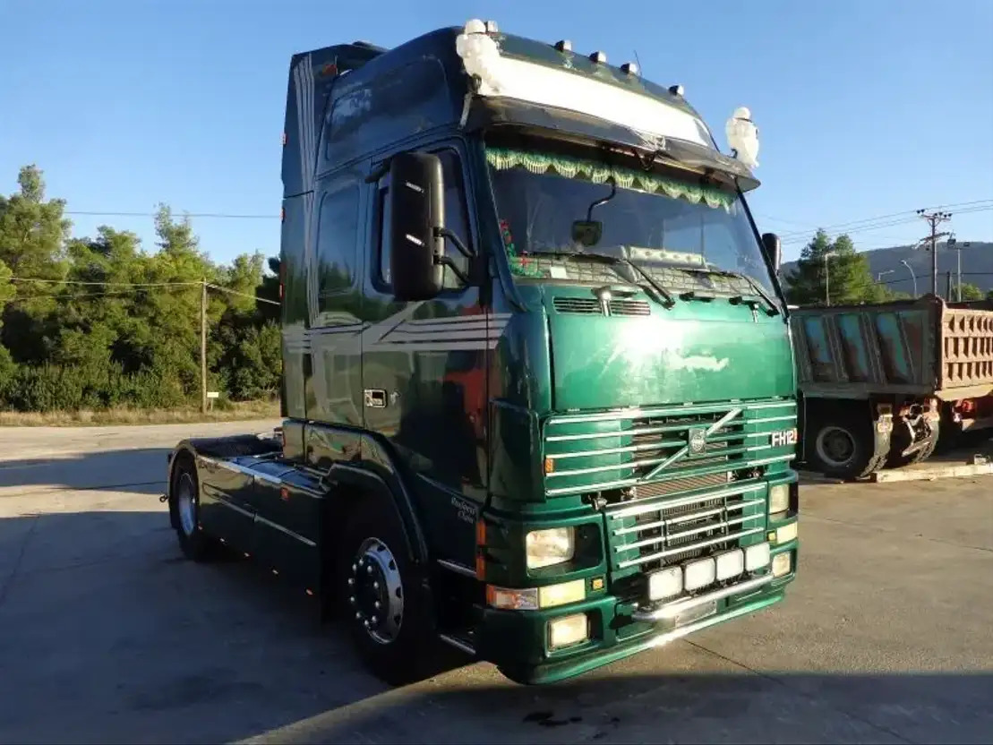 Volvo FH 12.420 Volvo FH12.420 4X2 - Tractor unit: picture 2 Volvo FH 12.420 Volvo FH12.420 4X2 - Tractor unit: picture 2