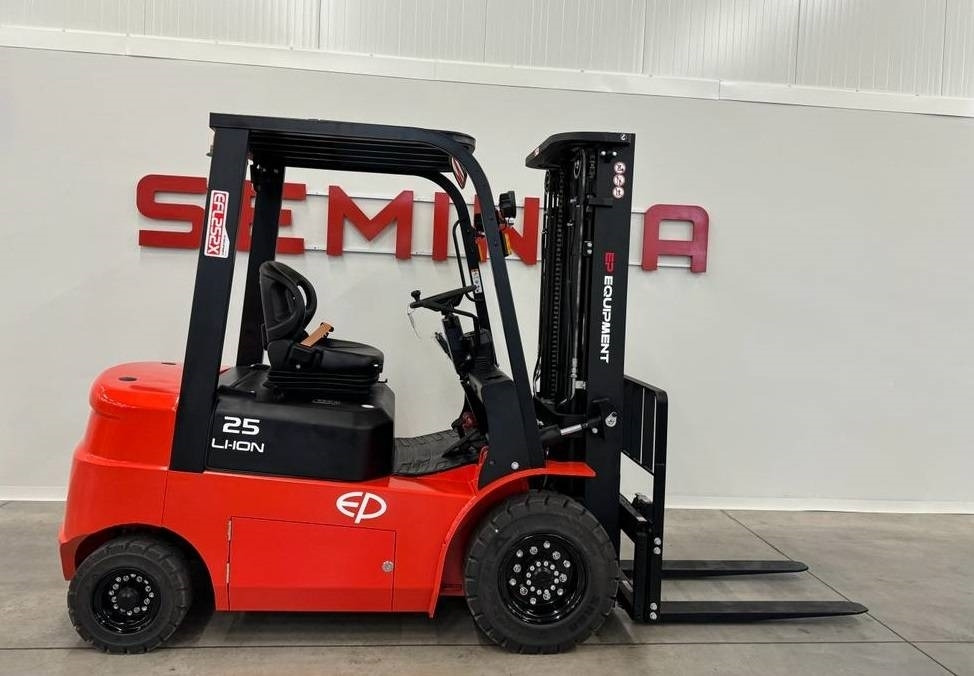 EP EFL252X - Electric forklift: picture 2 EP EFL252X - Electric forklift: picture 2