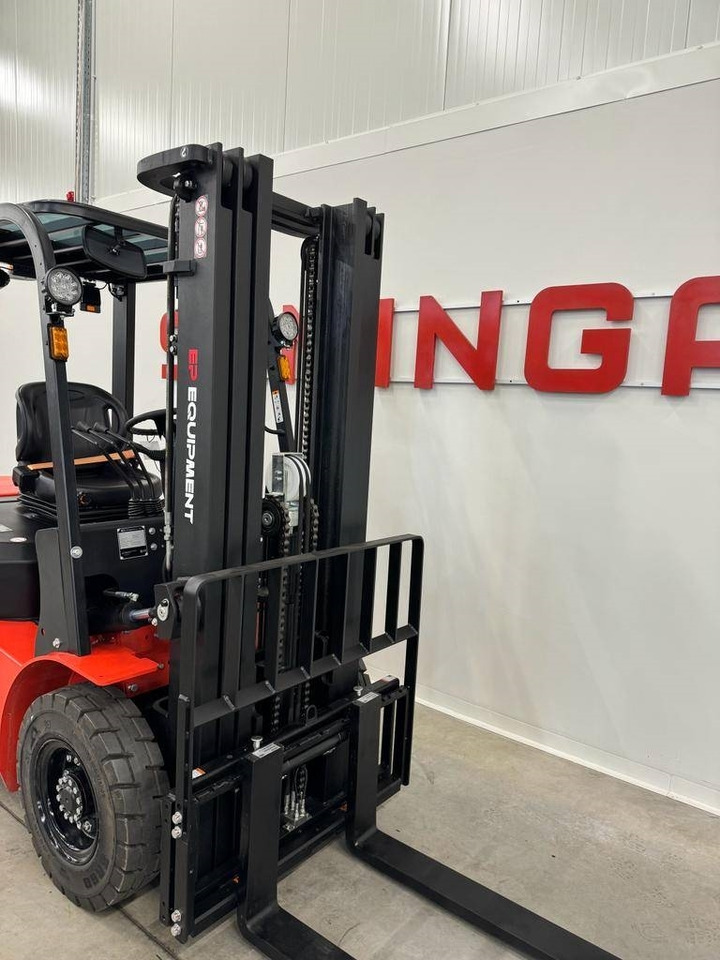 EP EFL252X - Electric forklift: picture 4 EP EFL252X - Electric forklift: picture 4