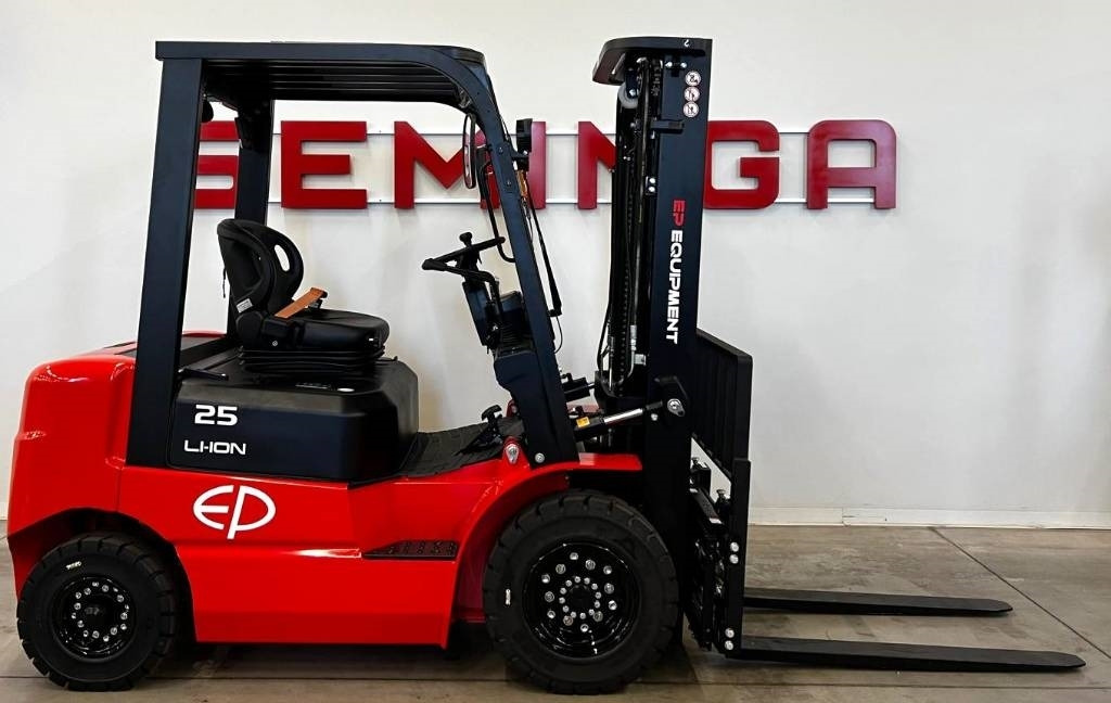 EP EQUIPMENT EFL252 - Electric forklift: picture 1 EP EQUIPMENT EFL252 - Electric forklift: picture 1