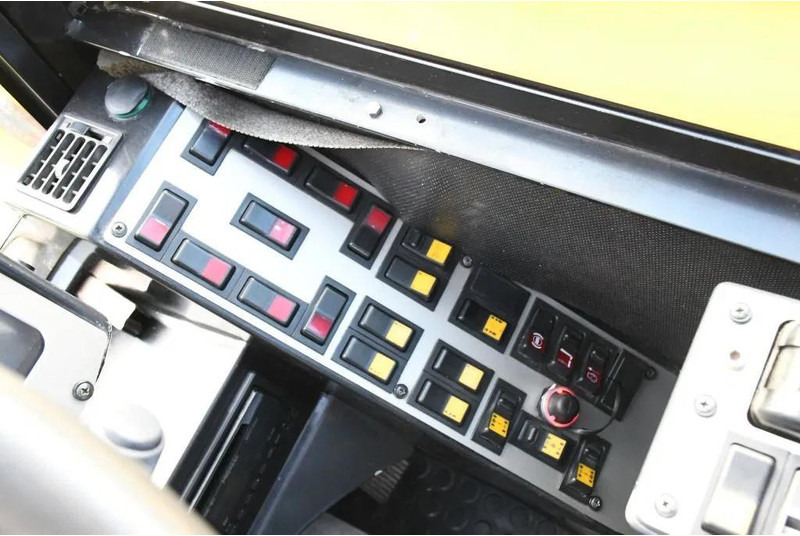 All terrain crane Demag AC60 CITY CLASS! Double cab!!8X8!!: picture 8